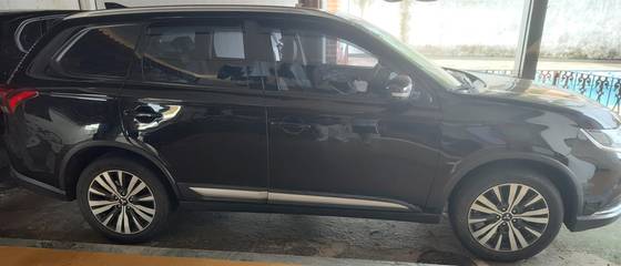 MITSUBISHI OUTLANDER 2.0 MIVEC GASOLINA HPE AUTOMÁTICO MITSUBISHI OUTLANDER 2.0 MIVEC GASOLINA HPE AUTOMÁTICO